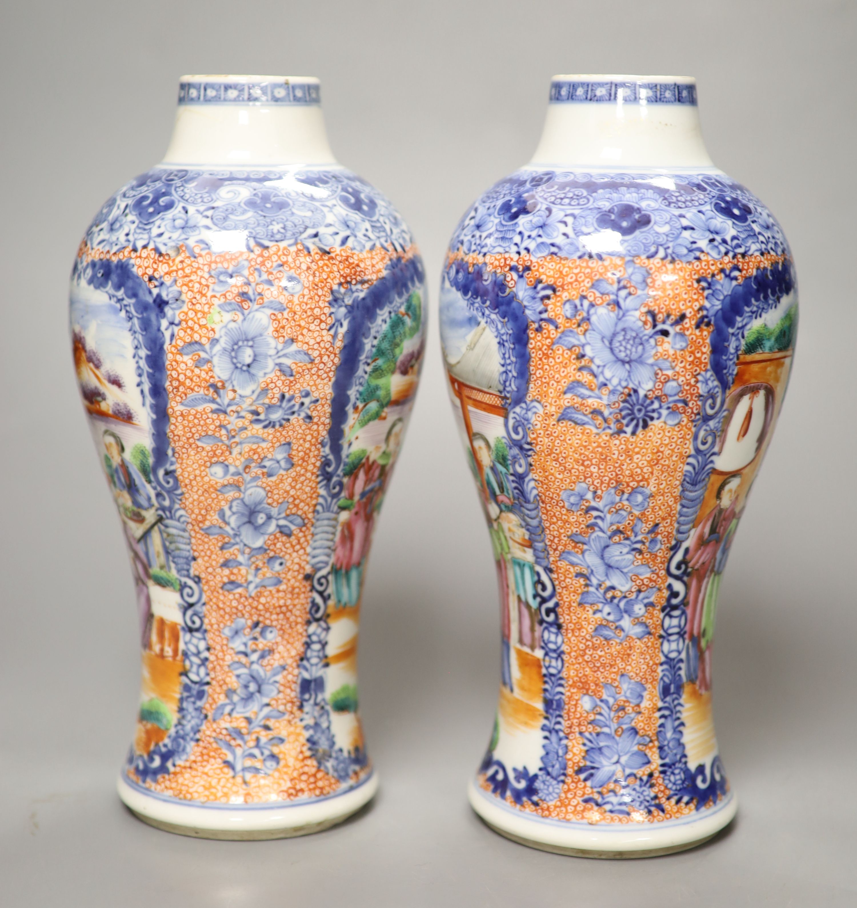 A pair of Chinese Qianlong period mandarin vases, H 26cm